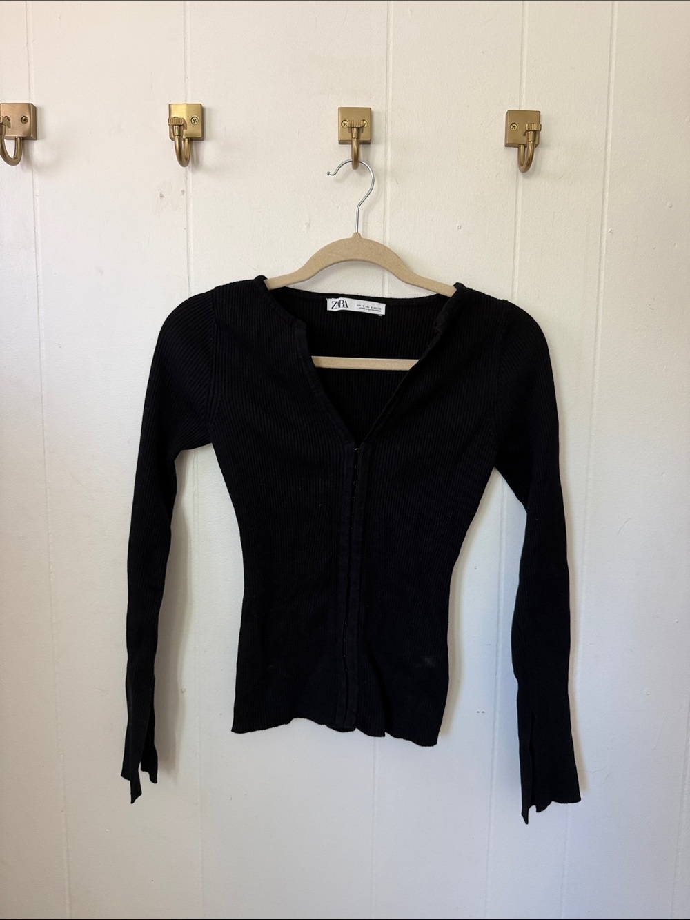 Zara Black Ribbed Long-Sleeve Cardigan